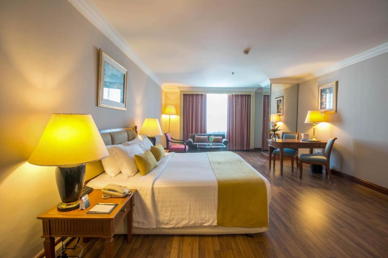 Golden Tulip Sovereign Hotel Bangkok Eksteriør bilde