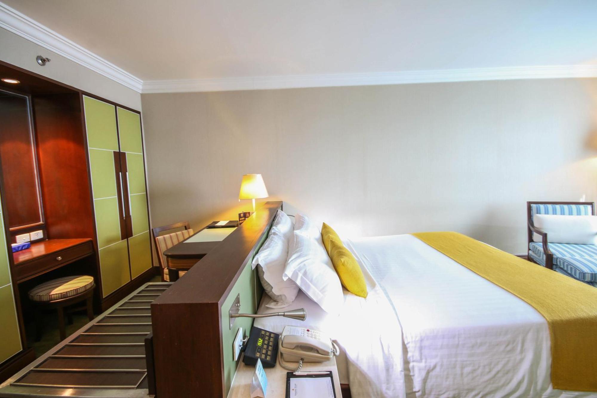 Golden Tulip Sovereign Hotel Bangkok Eksteriør bilde